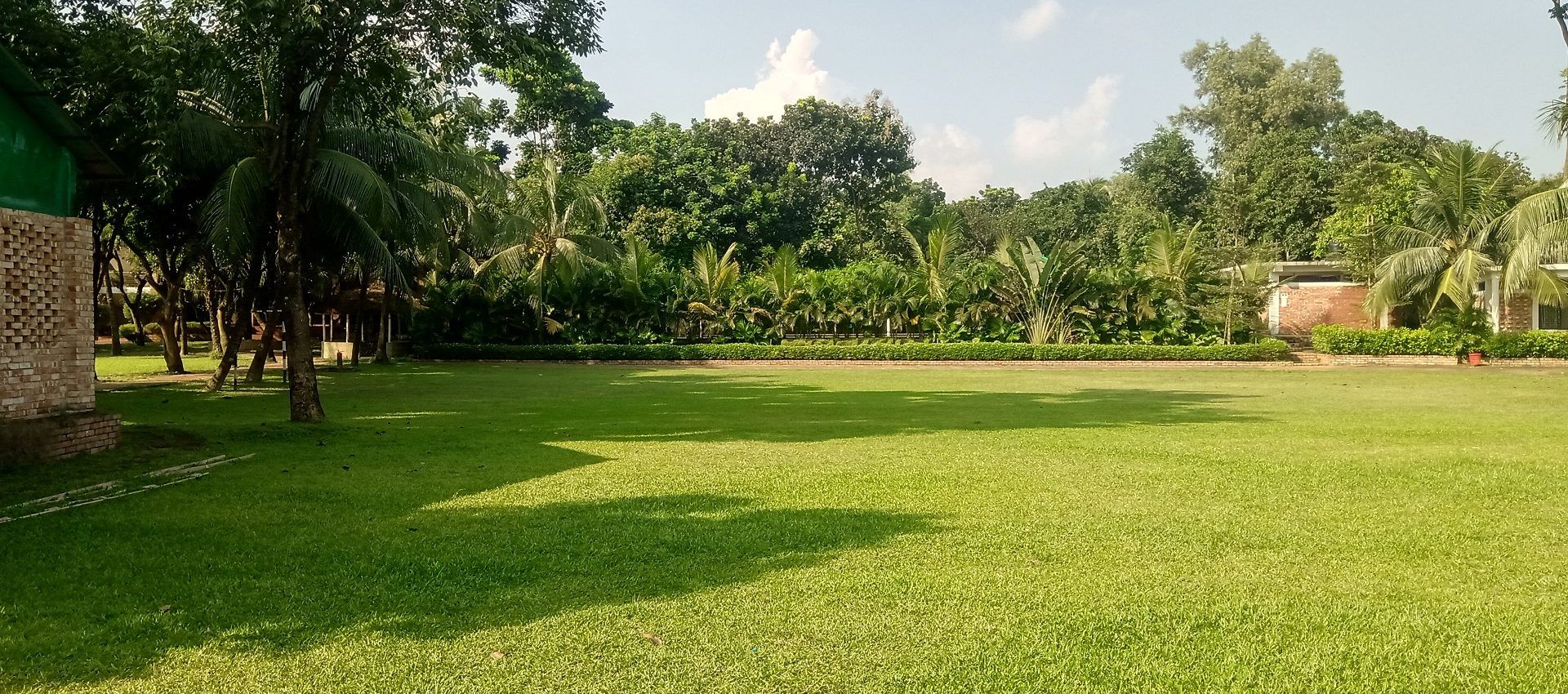 Family/Couple Day-Long & Night-Stay Full Board Package