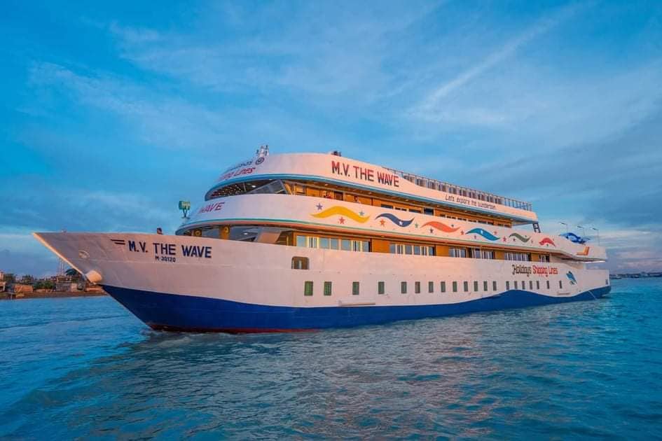 Luxury Cruise Ship in Sundarban