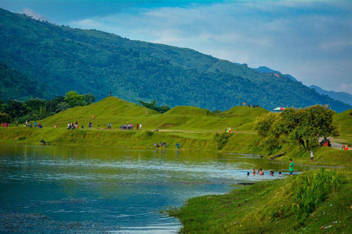 নীলাদ্রি লেক