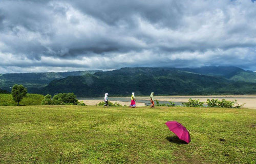 বারেকের টিলা